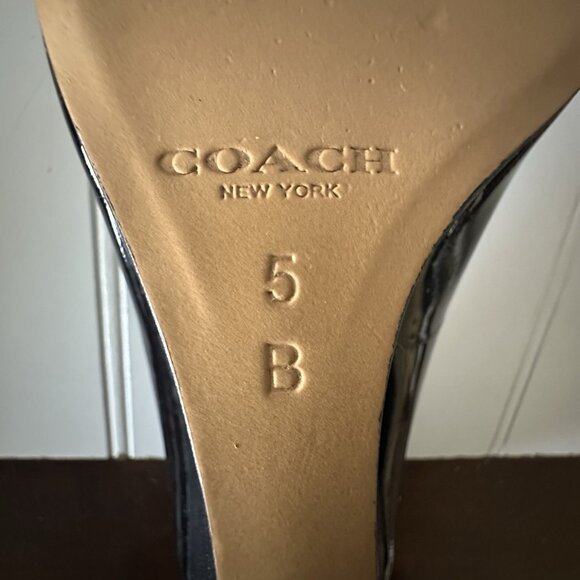 Coach Gretchen 5 Black Patent Leather Silver Logo Wedge Heel, Peep Toe Damage - Picture 9 of 9